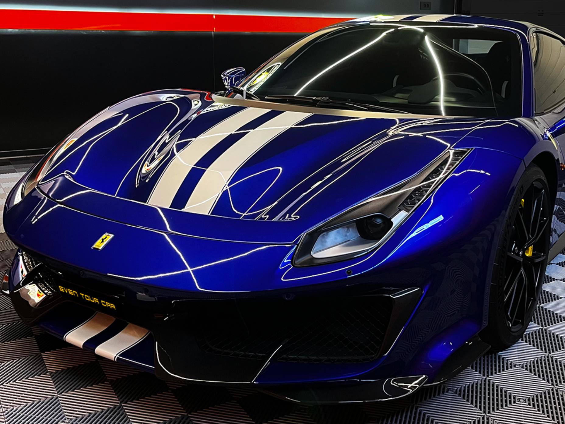 Réserver la Ferrari 488 Pista - sur routes ouvertes